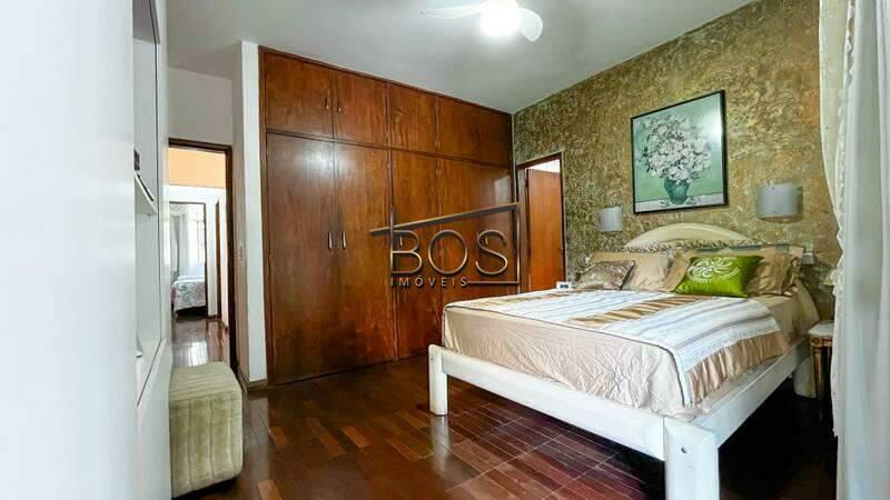 Casa, Serra, 4 Quartos, 2 Vagas, 2 Suítes