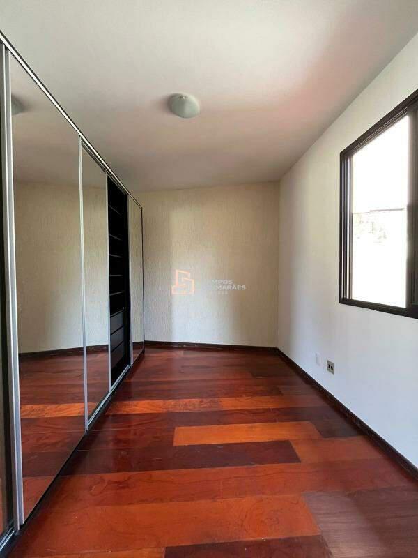 Casa, Castelo, 2 Quartos, 2 Vagas