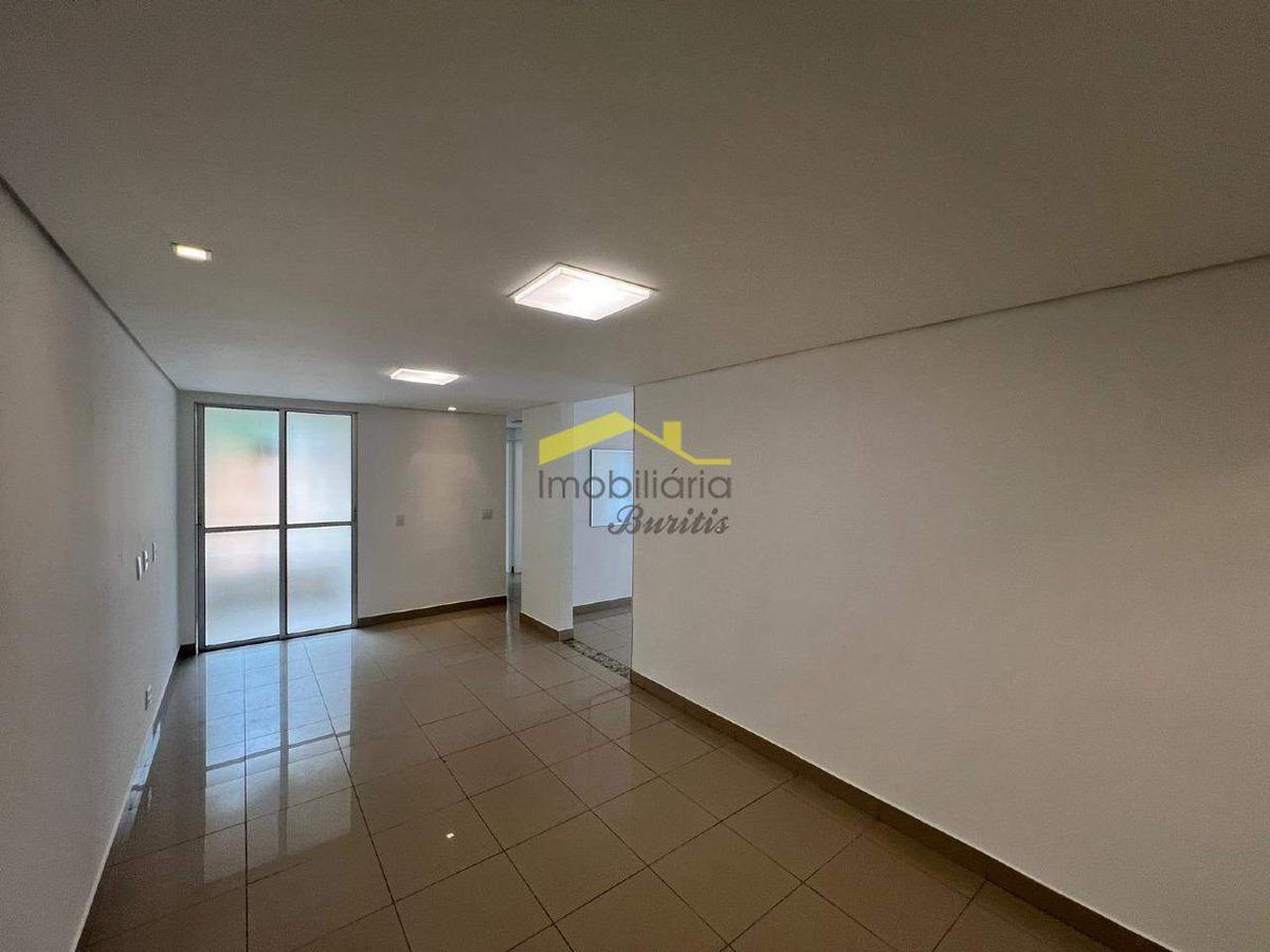 Apartamento, Estoril, 2 Quartos, 2 Vagas, 1 Suíte