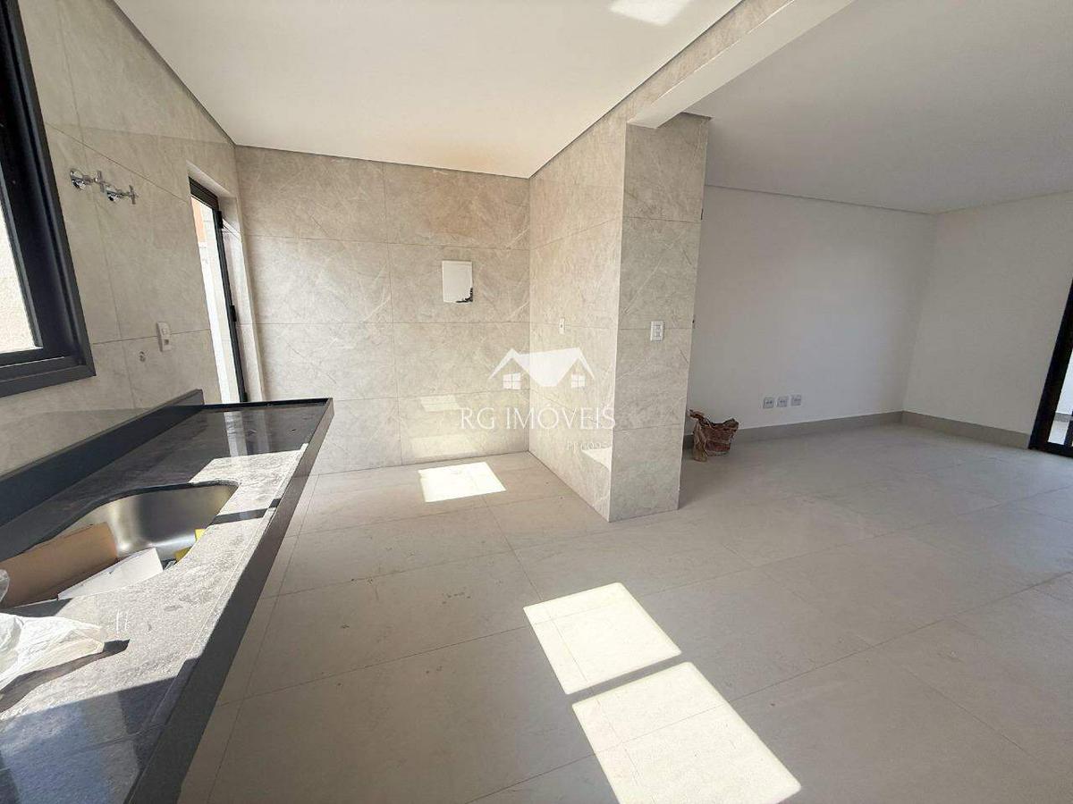 Apartamento, Diamante, 3 Quartos, 2 Vagas, 1 Suíte