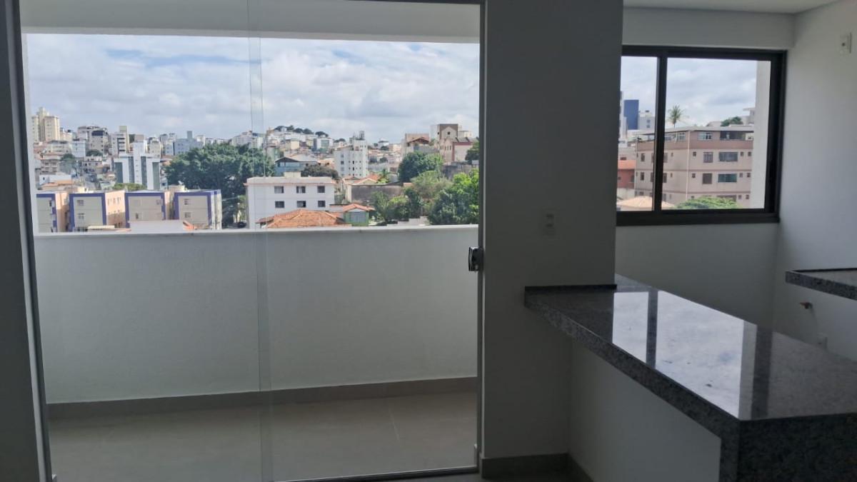 Cobertura, Sagrada Família, 2 Quartos, 3 Vagas, 1 Suíte