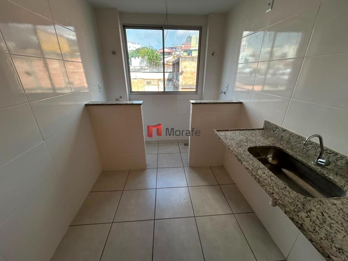 Apartamento, Floresta, 2 Quartos, 1 Vaga, 1 Suíte