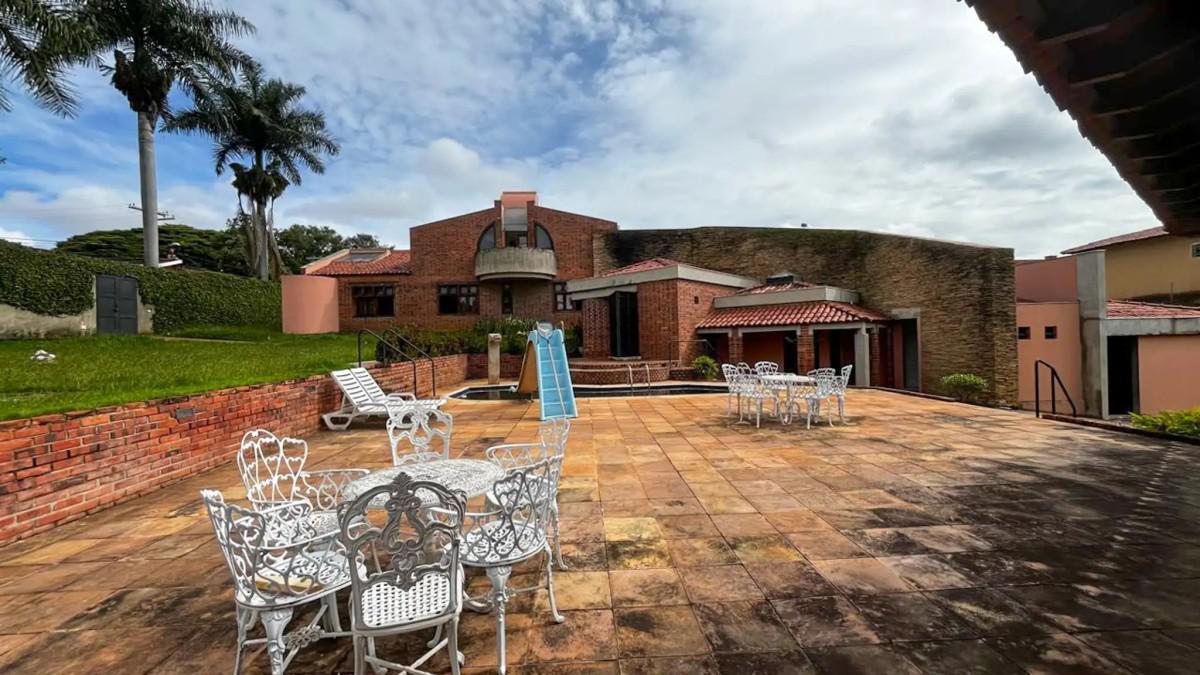 Casa, São Luiz (pampulha), 5 Quartos, 11 Vagas, 4 Suítes