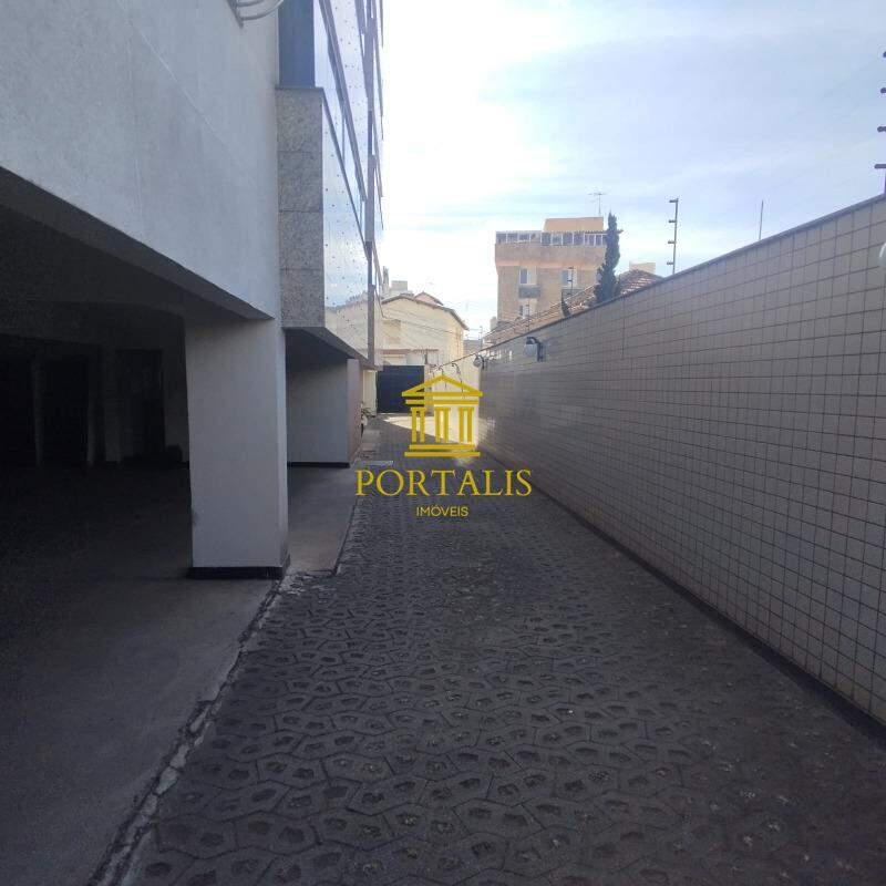 Cobertura, Floresta, 3 Quartos, 2 Vagas, 1 Suíte