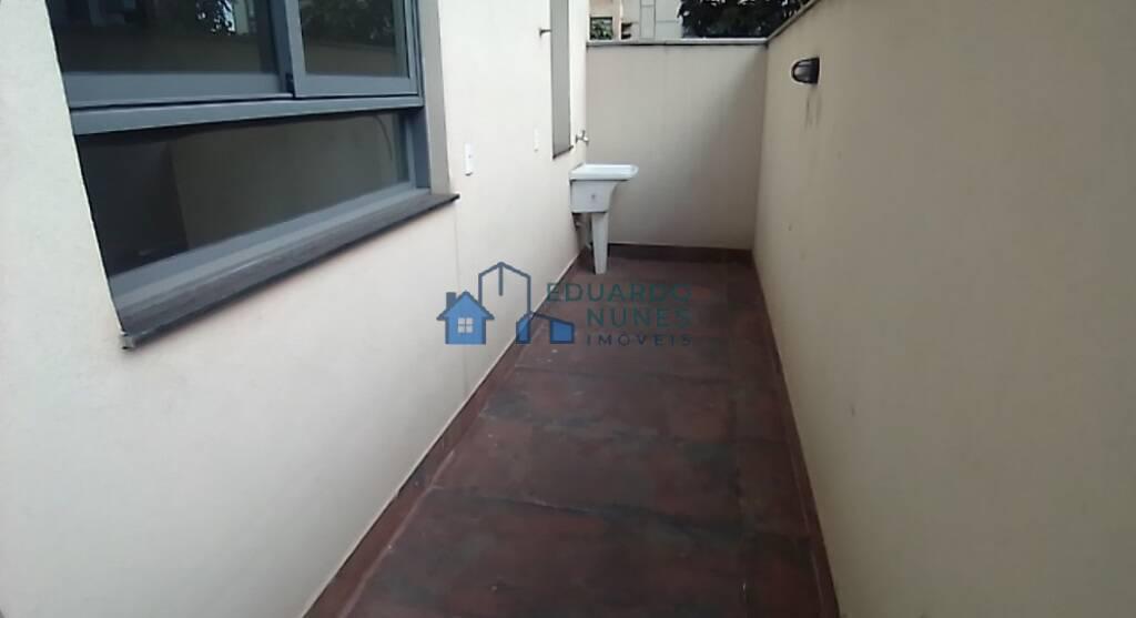 Apartamento, Funcionários, 2 Quartos, 2 Vagas, 1 Suíte