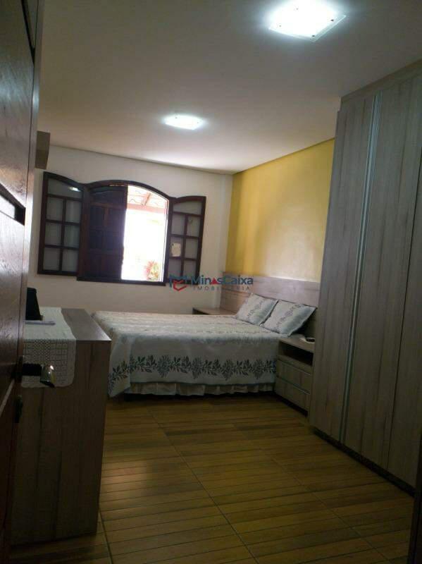 Casa, Primavera, 6 Quartos, 3 Vagas, 1 Suíte