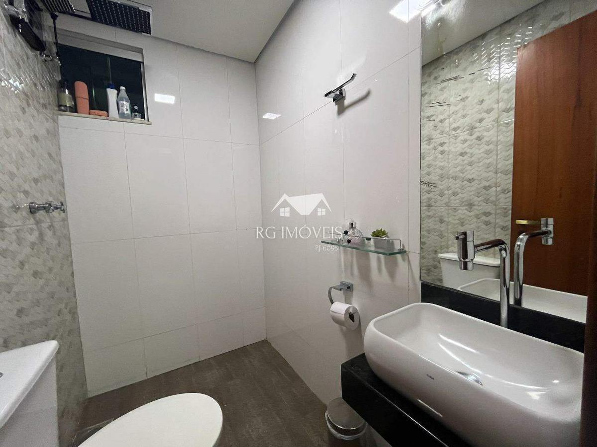 Casa, Teixeira Dias, 3 Quartos, 4 Vagas, 2 Suítes