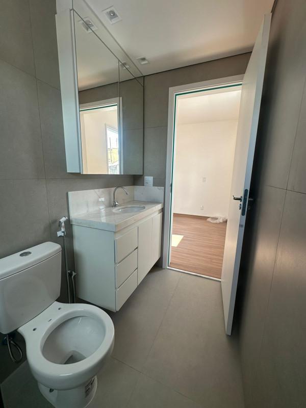 Apartamento, Esplanada, 2 Quartos, 1 Vaga, 1 Suíte