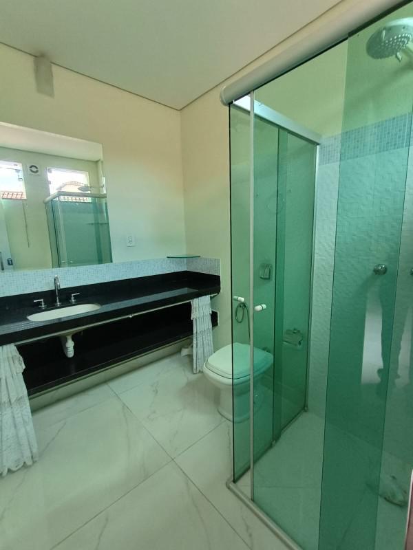 Casa, Paquetá, 3 Quartos, 5 Vagas, 2 Suítes