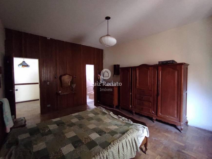 Casa, Floresta, 3 Quartos, 4 Vagas, 1 Suíte