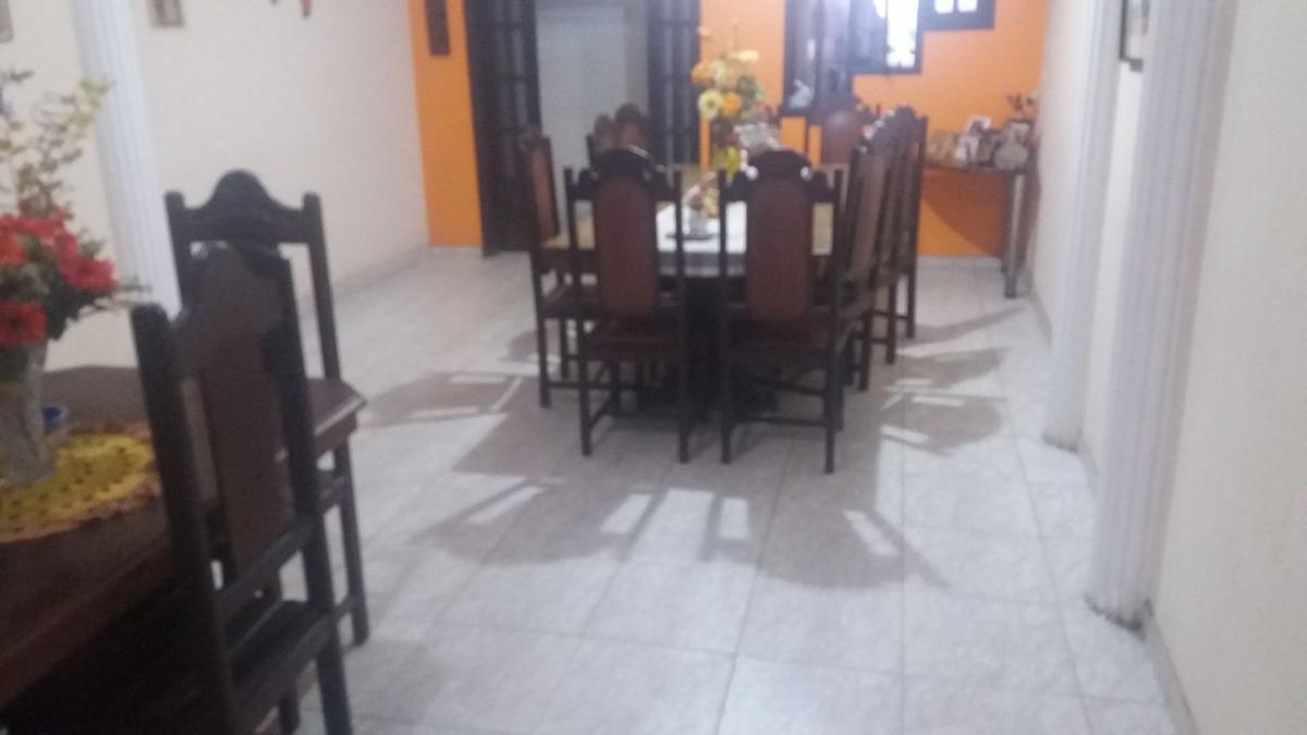 Casa, Cachoeirinha, 9 Quartos, 4 Vagas, 3 Suítes