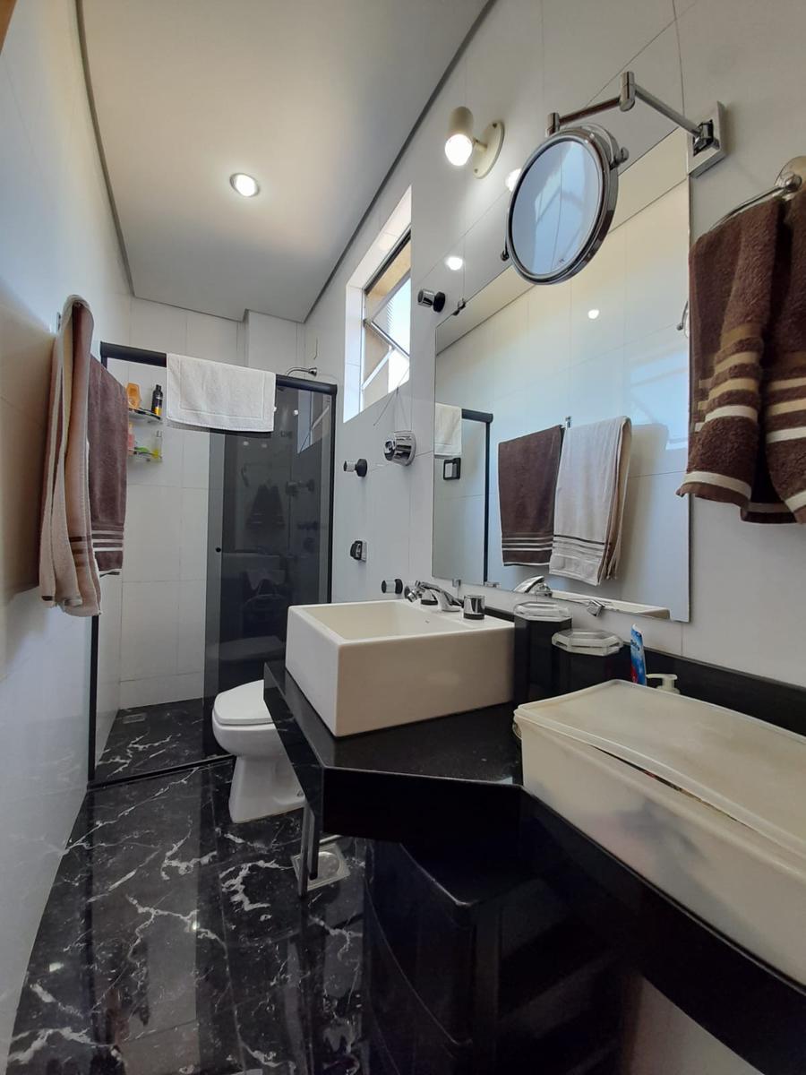 Cobertura, Calafate, 4 Quartos, 2 Vagas, 1 Suíte