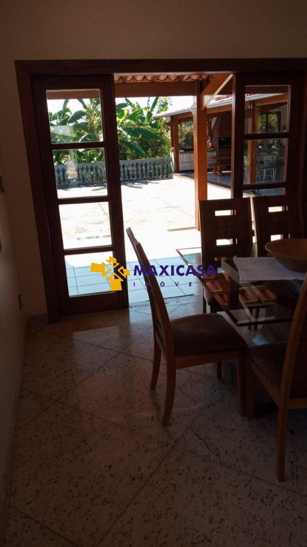 Casa, Pampulha, 3 Quartos, 4 Vagas