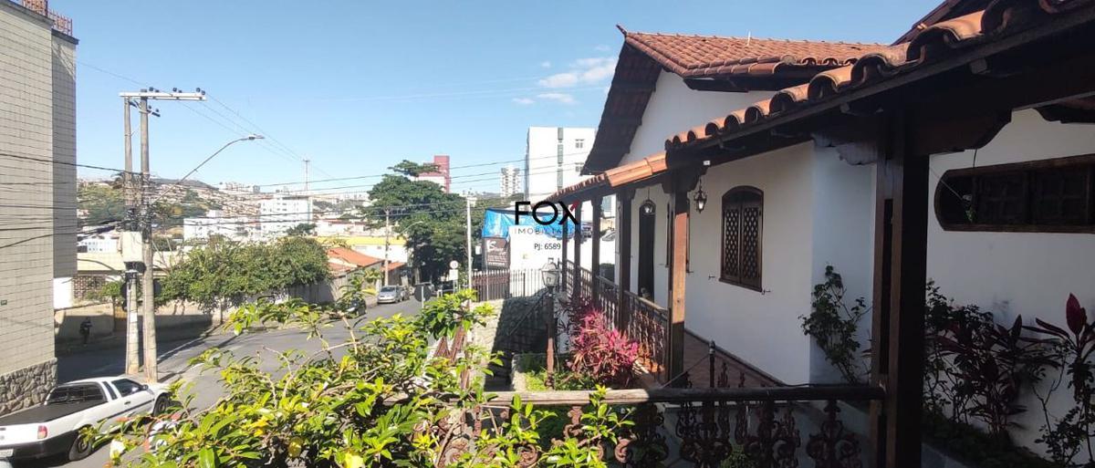Casa, Jardim América, 4 Quartos, 3 Vagas, 2 Suítes