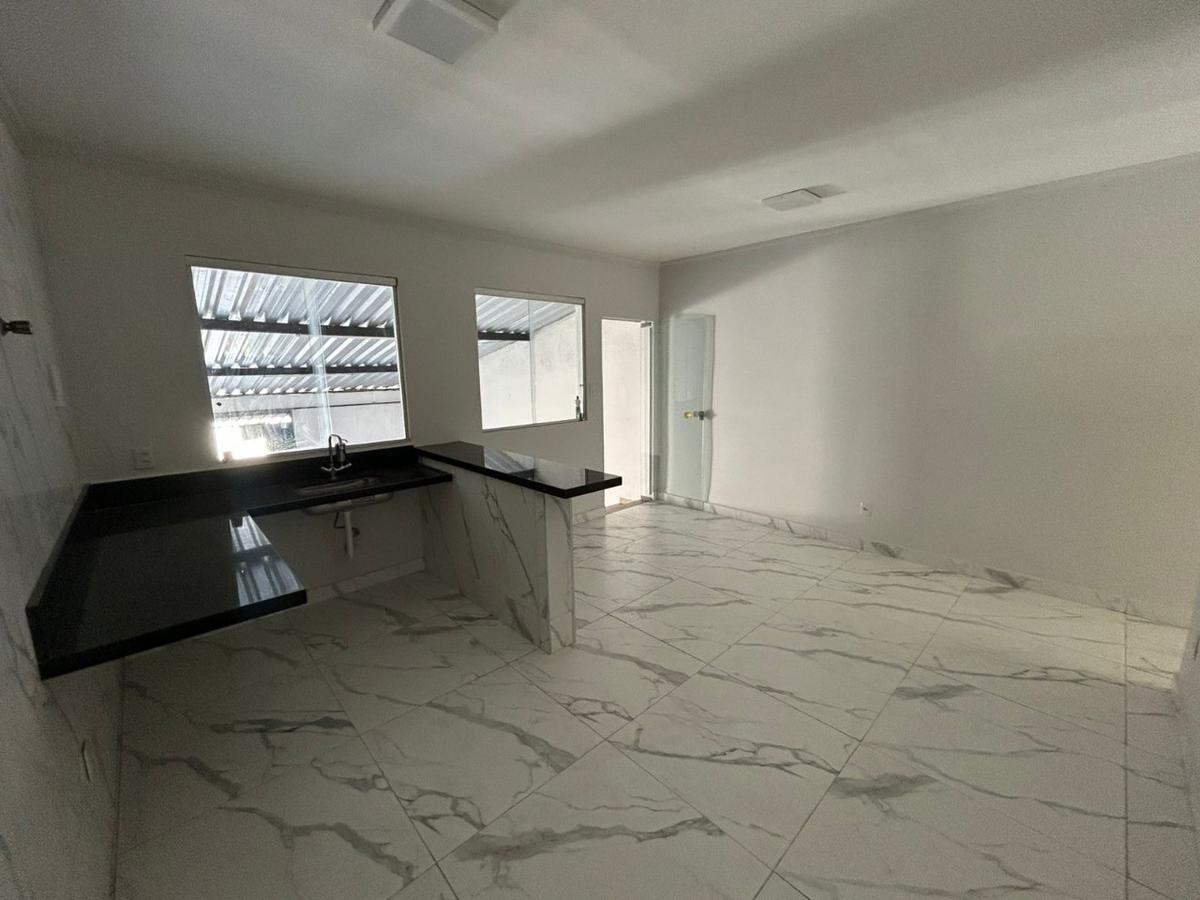 Casa, Jardim Verona, 2 Quartos, 2 Vagas