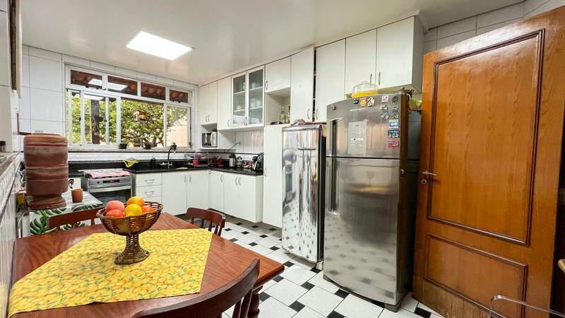 Casa, Palmares, 3 Quartos, 4 Vagas, 1 Suíte