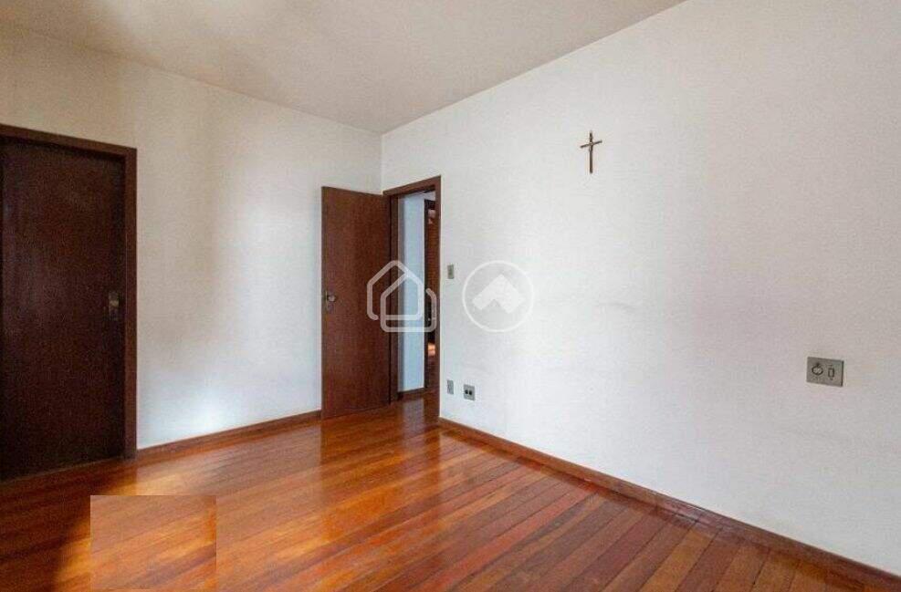 Casa, Graça, 3 Quartos, 2 Vagas, 1 Suíte