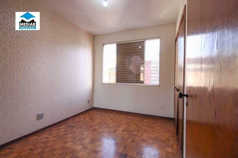 Apartamento, Funcionários, 4 Quartos, 2 Vagas, 1 Suíte