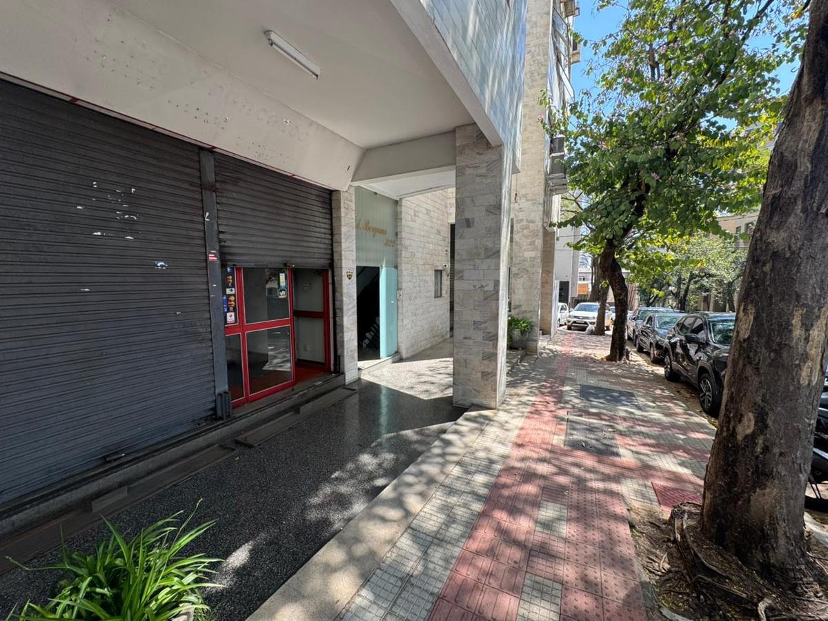 Andar, Serra, 1 Quarto, 0 Vaga