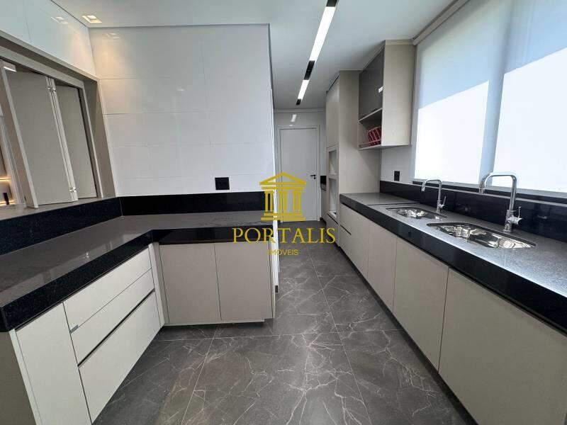Apartamento, Lourdes, 4 Quartos, 4 Vagas, 4 Suítes