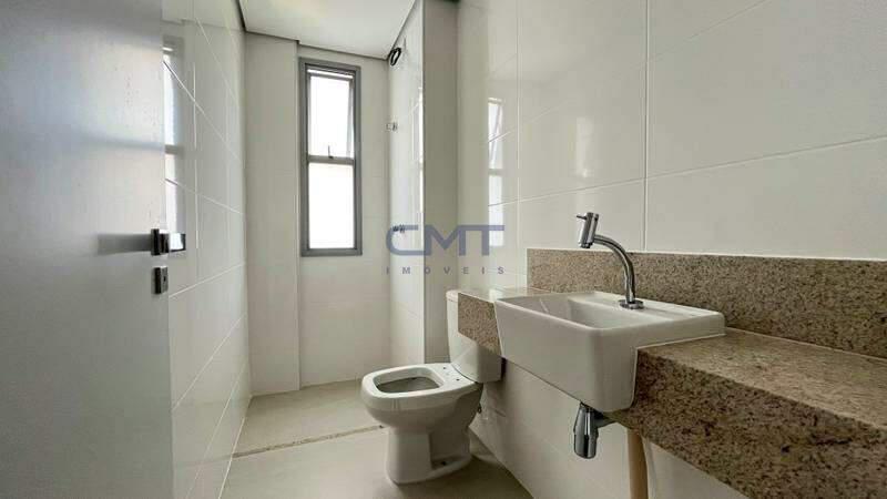 Apartamento, Sagrada Família, 3 Quartos, 2 Vagas, 1 Suíte