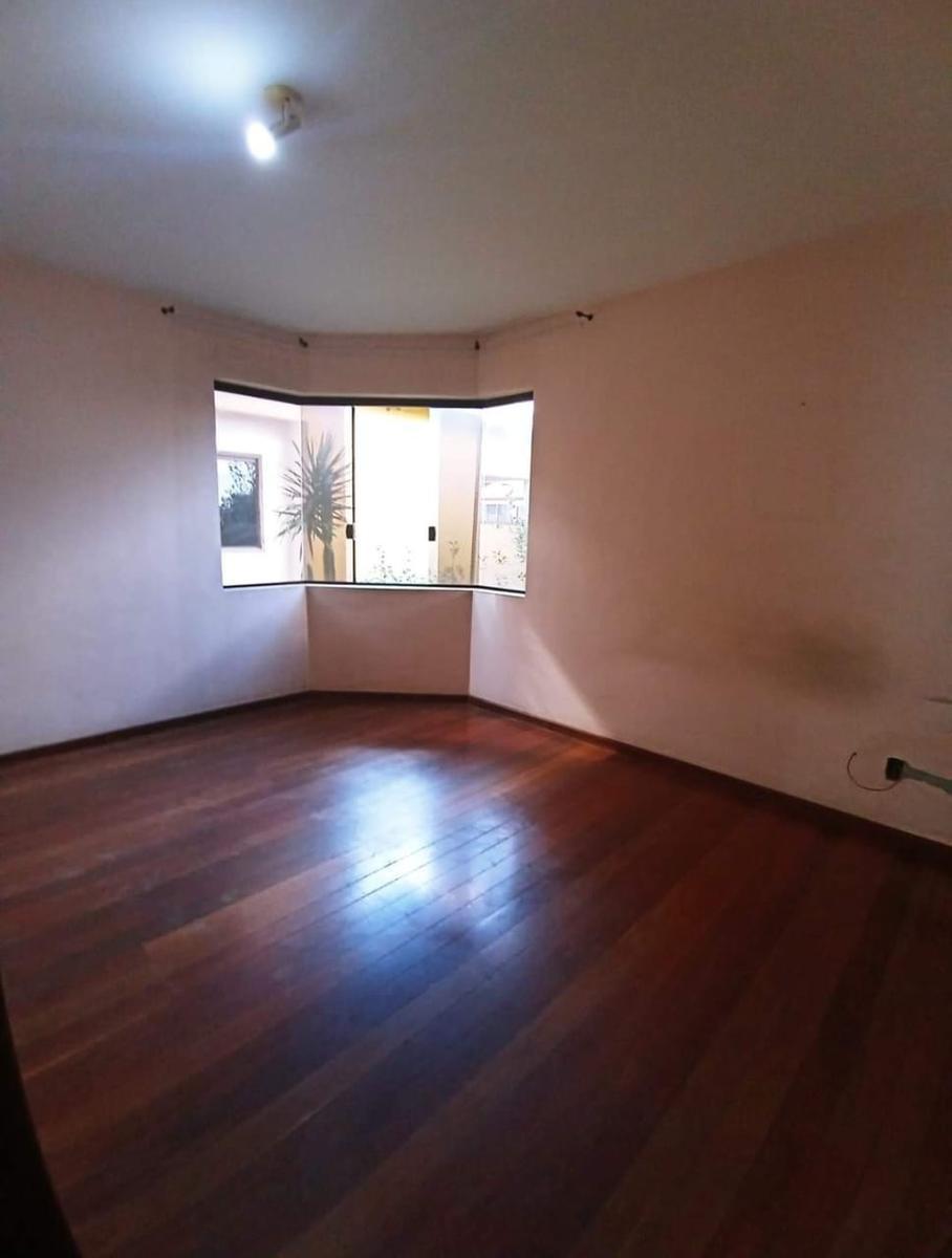 Casa, Parque Xangri-lá, 3 Quartos, 6 Vagas, 1 Suíte