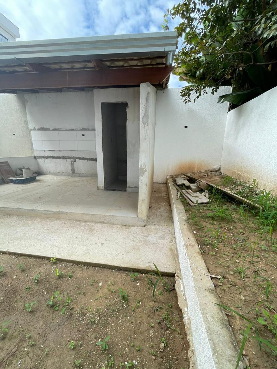 Casa, Masterville, 3 Quartos, 2 Vagas, 2 Suítes