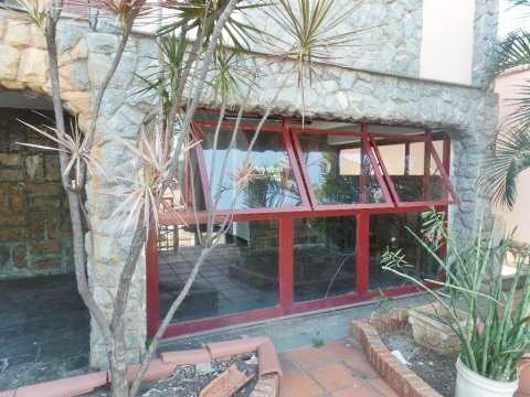 Casa, Sagrada Família, 3 Quartos, 4 Vagas, 1 Suíte