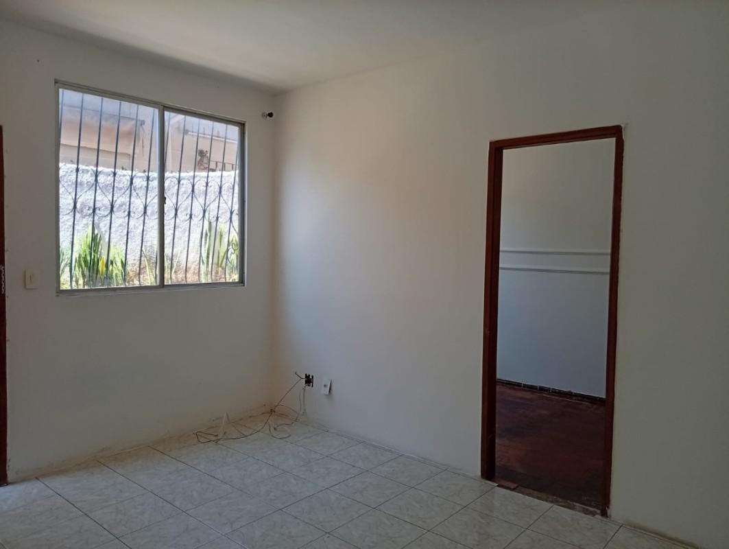Casa, Itapoã, 2 Quartos, 0 Vaga