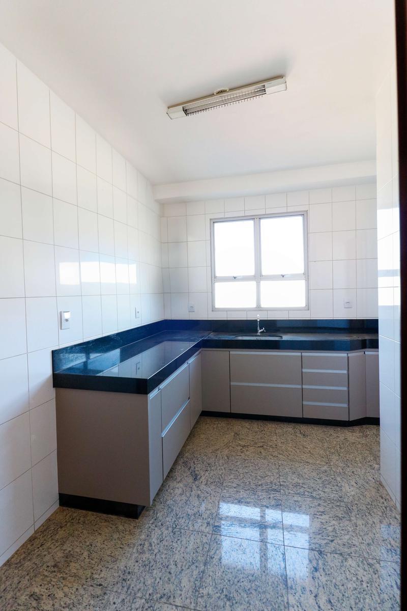 Cobertura, Castelo, 3 Quartos, 2 Vagas, 1 Suíte