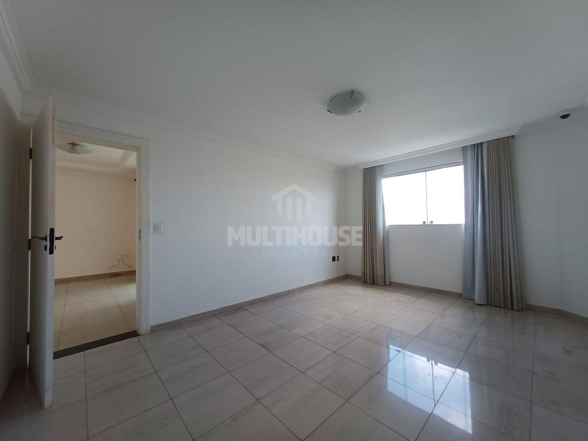 Casa, Paquetá, 4 Quartos, 4 Vagas, 2 Suítes