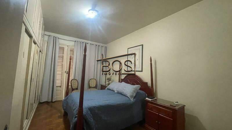 Apartamento, Centro, 4 Quartos, 0 Vaga, 1 Suíte