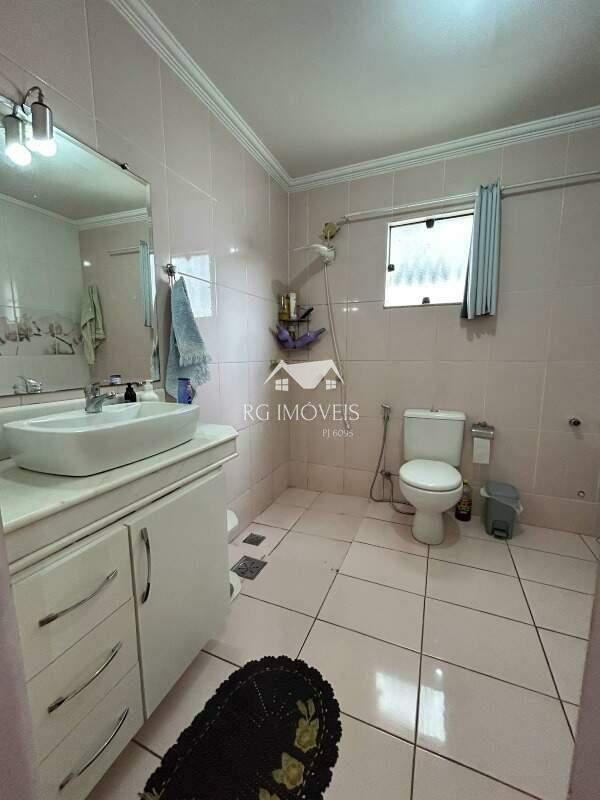 Casa, Teixeira Dias, 4 Quartos, 3 Vagas, 2 Suítes
