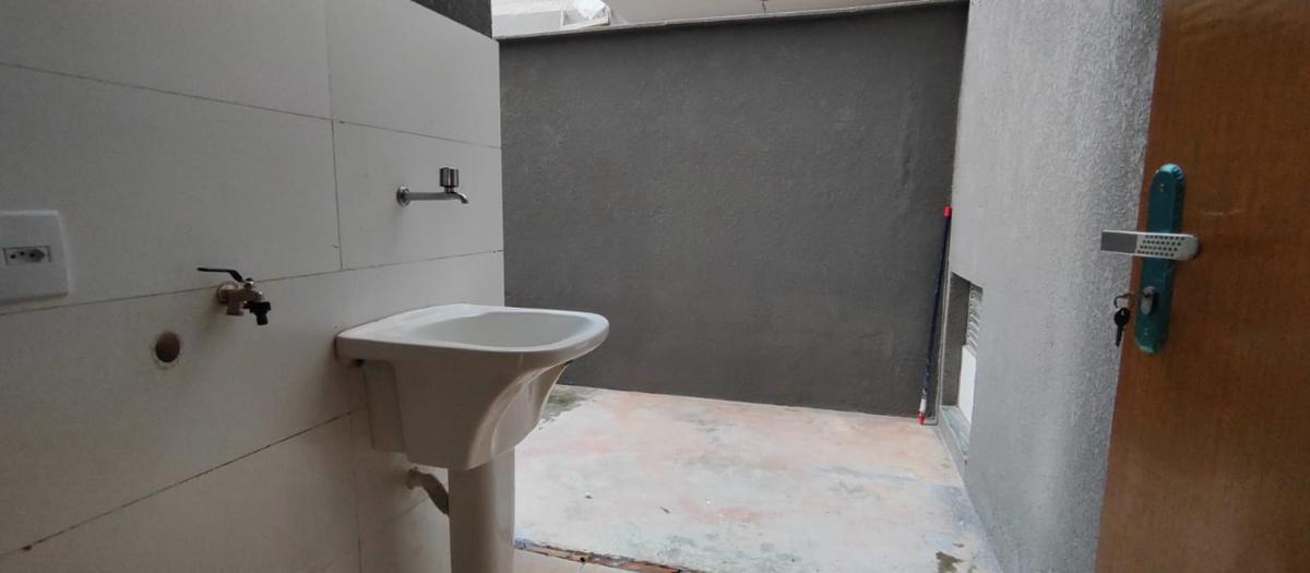Apartamento, Cinquentenário, 2 Quartos, 2 Vagas, 1 Suíte