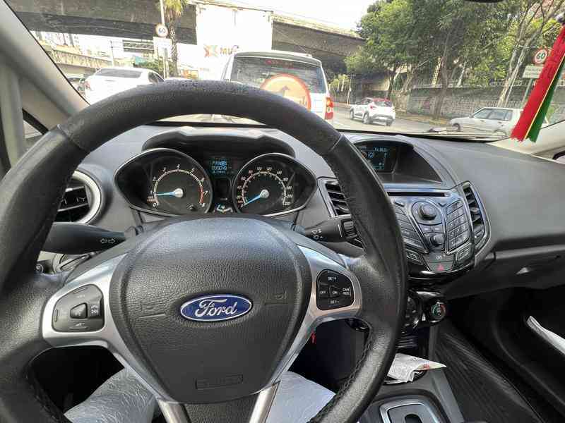 Ford Fiesta Tit./Tit.plus 1.6 16v Flex Aut.