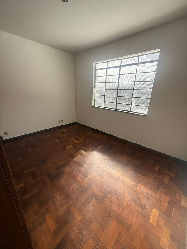 Casa, Santa Efigênia, 4 Quartos, 2 Vagas