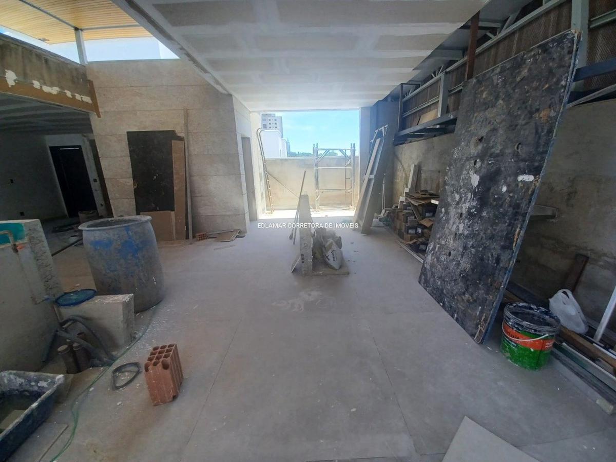 Apartamento, Centro, 3 Quartos, 5 Vagas, 2 Suítes