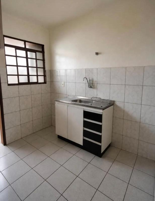 Casa, Laranjeiras, 2 Quartos, 1 Vaga