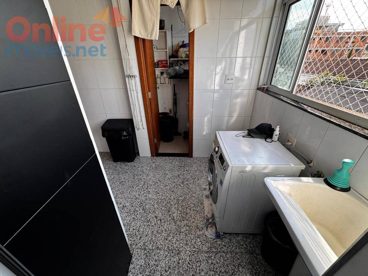 Apartamento, Sagrada Família, 3 Quartos, 0 Vaga, 1 Suíte
