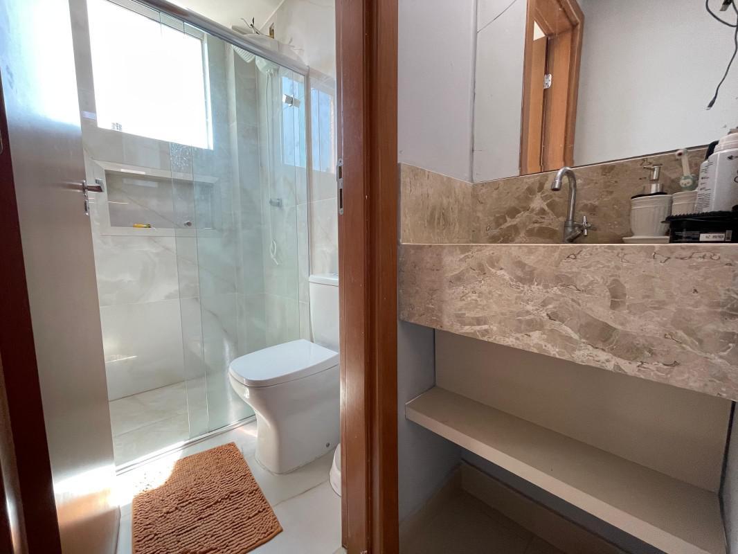 Cobertura, Cabral, 2 Quartos, 2 Vagas, 1 Suíte