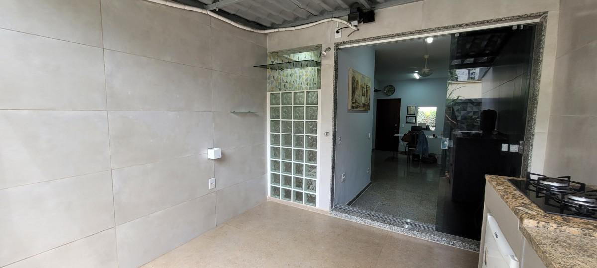 Sala, Savassi, 0 Quarto, 0 Vaga