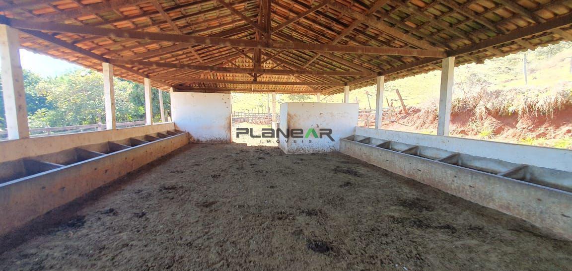 Fazenda, Centro, 2 Quartos, 0 Vaga