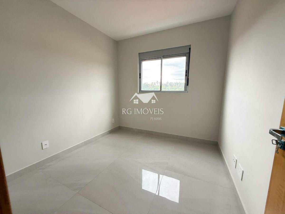 Apartamento, Barreiro, 3 Quartos, 2 Vagas, 1 Suíte