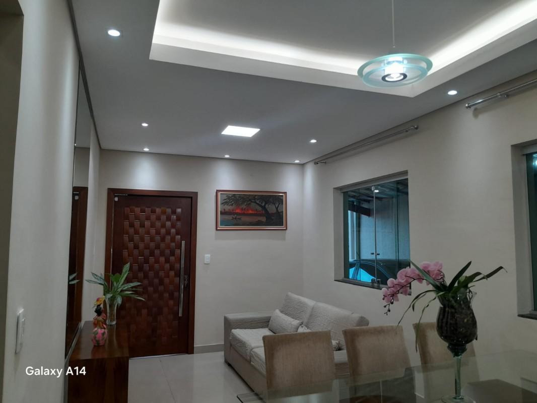 Casa, Jardim Guanabara, 3 Quartos, 4 Vagas, 1 Suíte