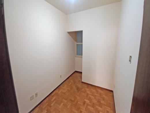 Apartamento, Centro, 2 Quartos, 0 Vaga