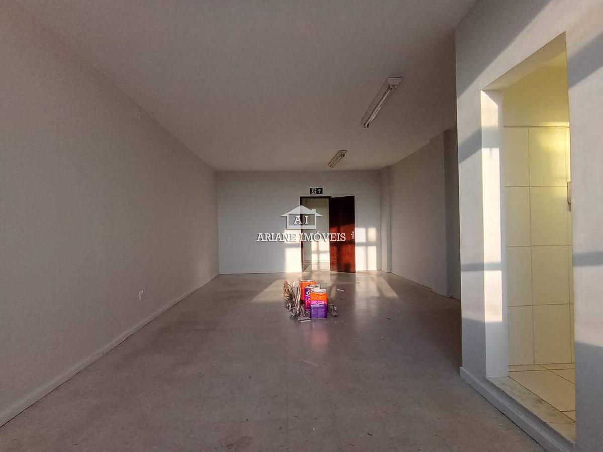 Sala, Centro, 0 Quarto, 0 Vaga