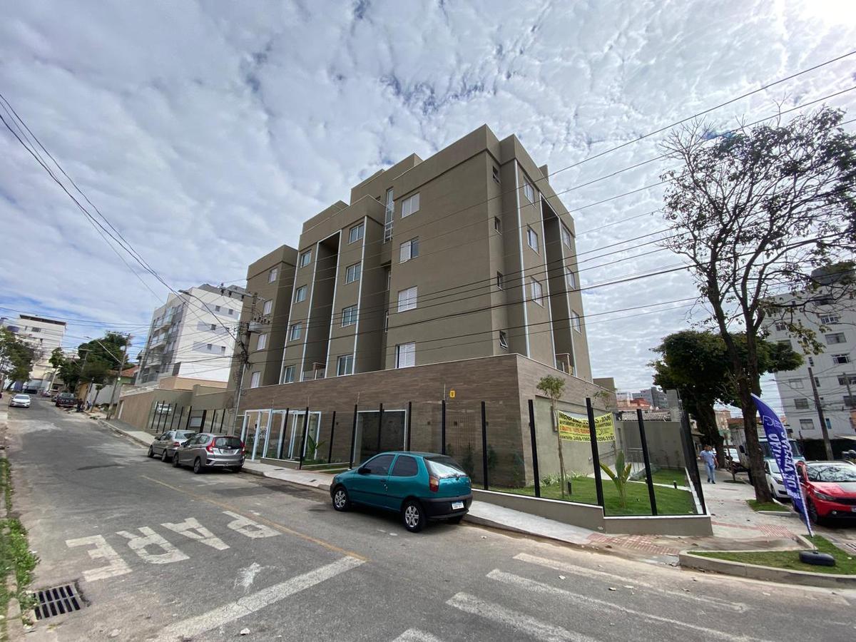 Cobertura, Santa Efigênia, 2 Quartos, 2 Vagas, 1 Suíte