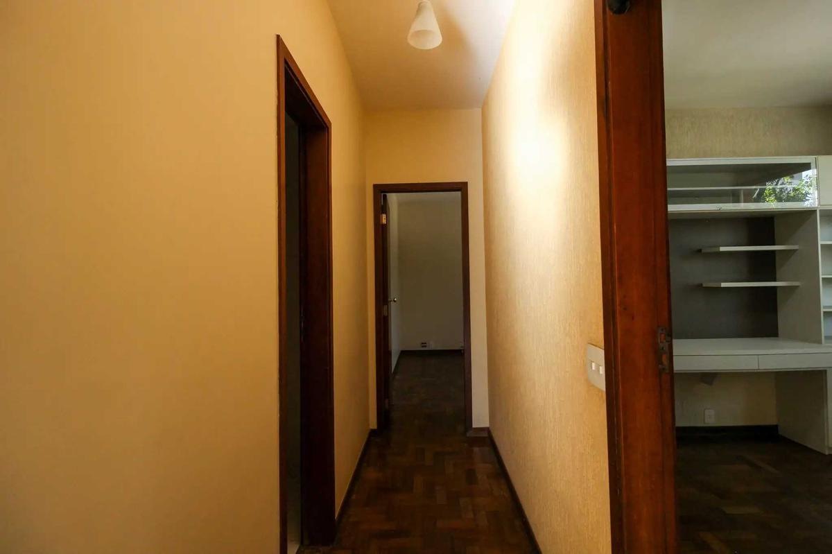 Apartamento, Funcionários, 4 Quartos, 3 Vagas, 1 Suíte