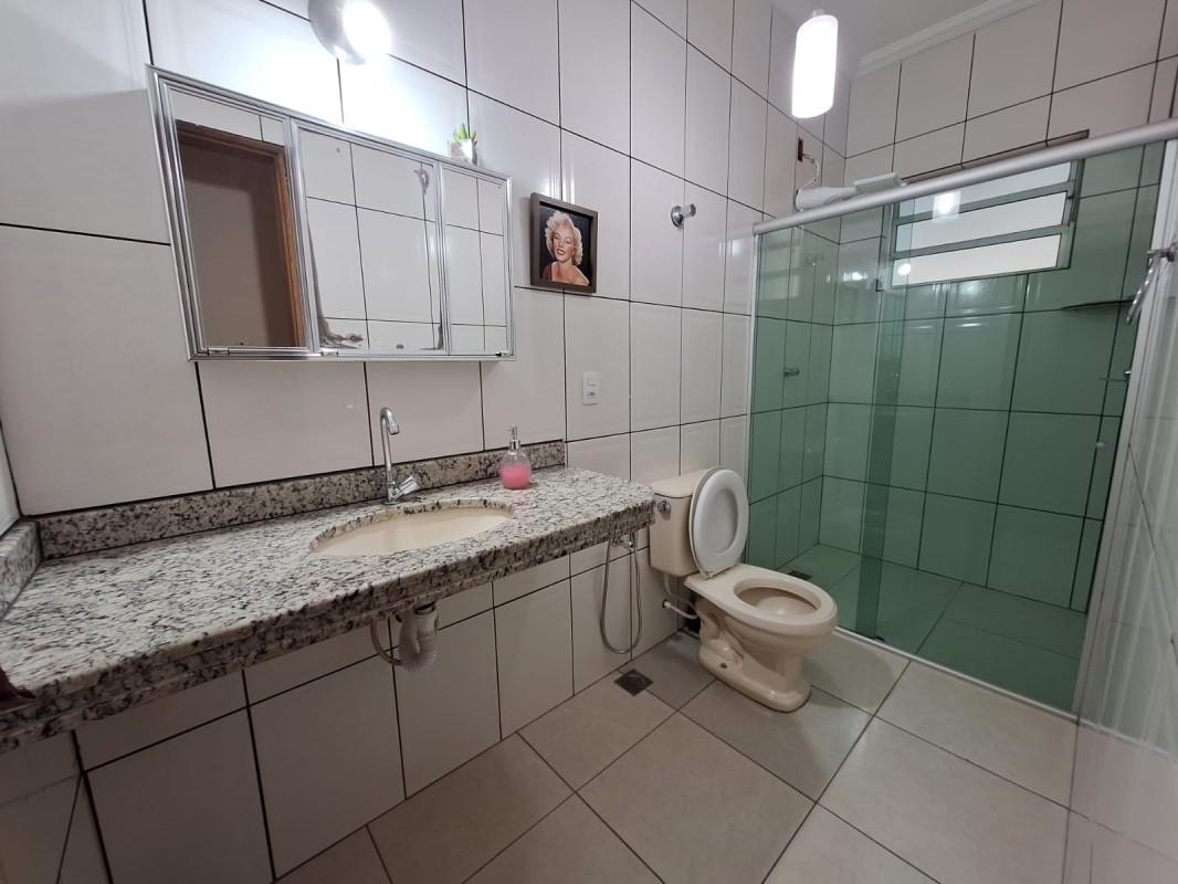 Casa, Jardim Riacho das Pedras, 5 Quartos, 2 Vagas, 1 Suíte