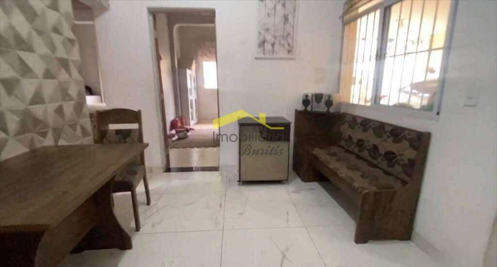 Casa, Nova Cintra, 6 Quartos, 2 Vagas, 2 Suítes